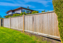 Quand faut-il changer sa clôture ? pose-remplacement-cloture